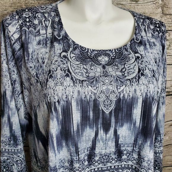 World Unity Gray and Black LS Lace Trimmed Top 3X NWT - Picture 2 of 9